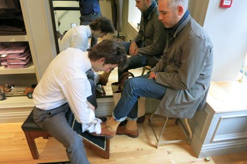 J Crew unveils first UK store